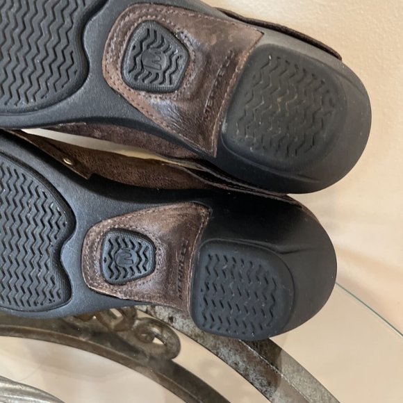 Merrell Luxe Espresso Clogs Heels Size 7 Brown Leather Western Mules J68680 - Picture 11 of 12